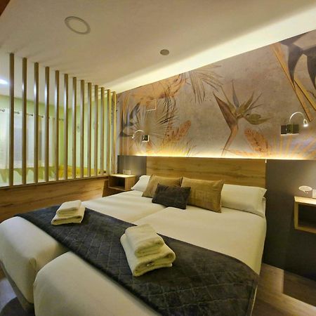 Feeling Home - Suites&Rooms Леон Экстерьер фото