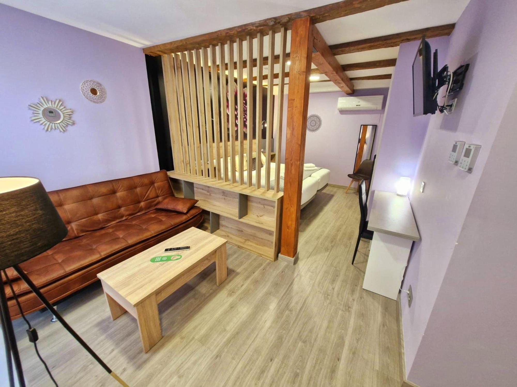 Feeling Home - Suites&Rooms Леон Экстерьер фото