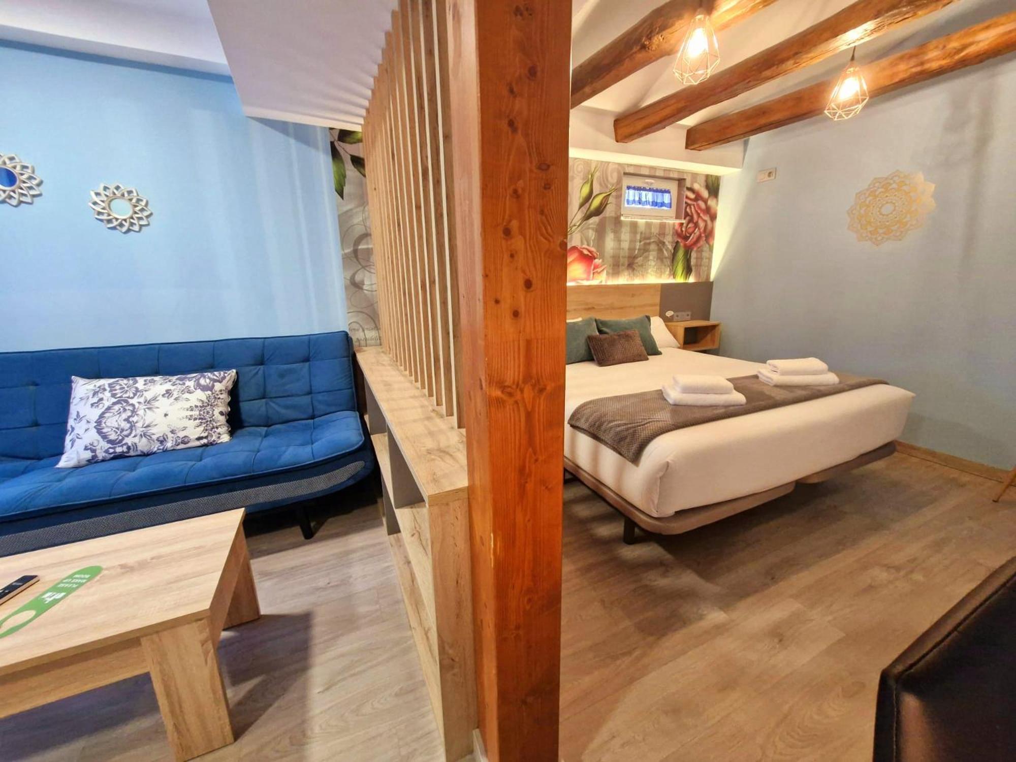 Feeling Home - Suites&Rooms Леон Экстерьер фото